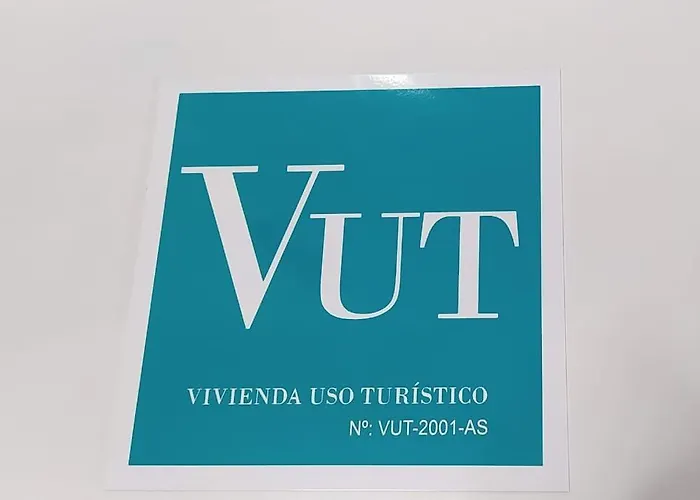 Apartamento De 2 Hab. Con Todo Lo Necesario. Gijón