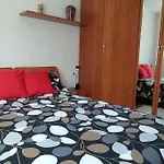 Apartamento De 2 Hab. Con Todo Lo Necesario. Apartment *
