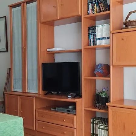 Apartamento De 2 Hab. Con Todo Lo Necesario. * Gijon