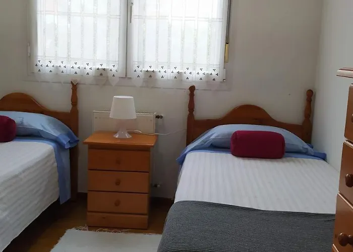Apartamento De 2 Hab. Con Todo Lo Necesario. 기욘