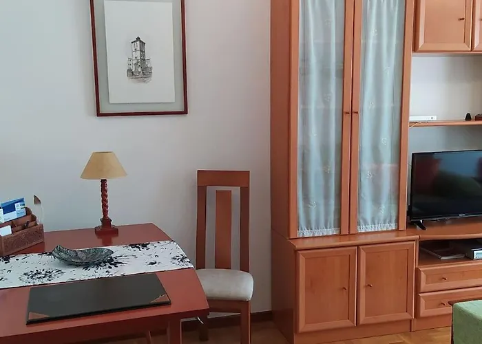 Apartamento De 2 Hab. Con Todo Lo Necesario. *