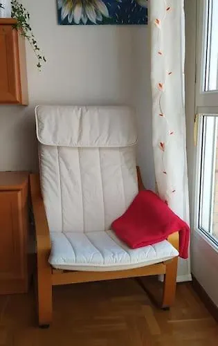 Apartamento De 2 Hab. Con Todo Lo Necesario. 아파트 *