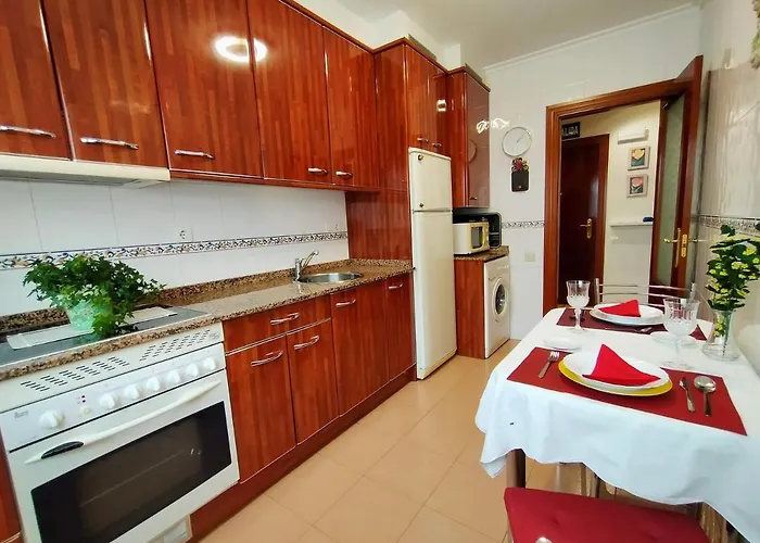 Apartamento De 2 Hab. Con Todo Lo Necesario. * 기욘